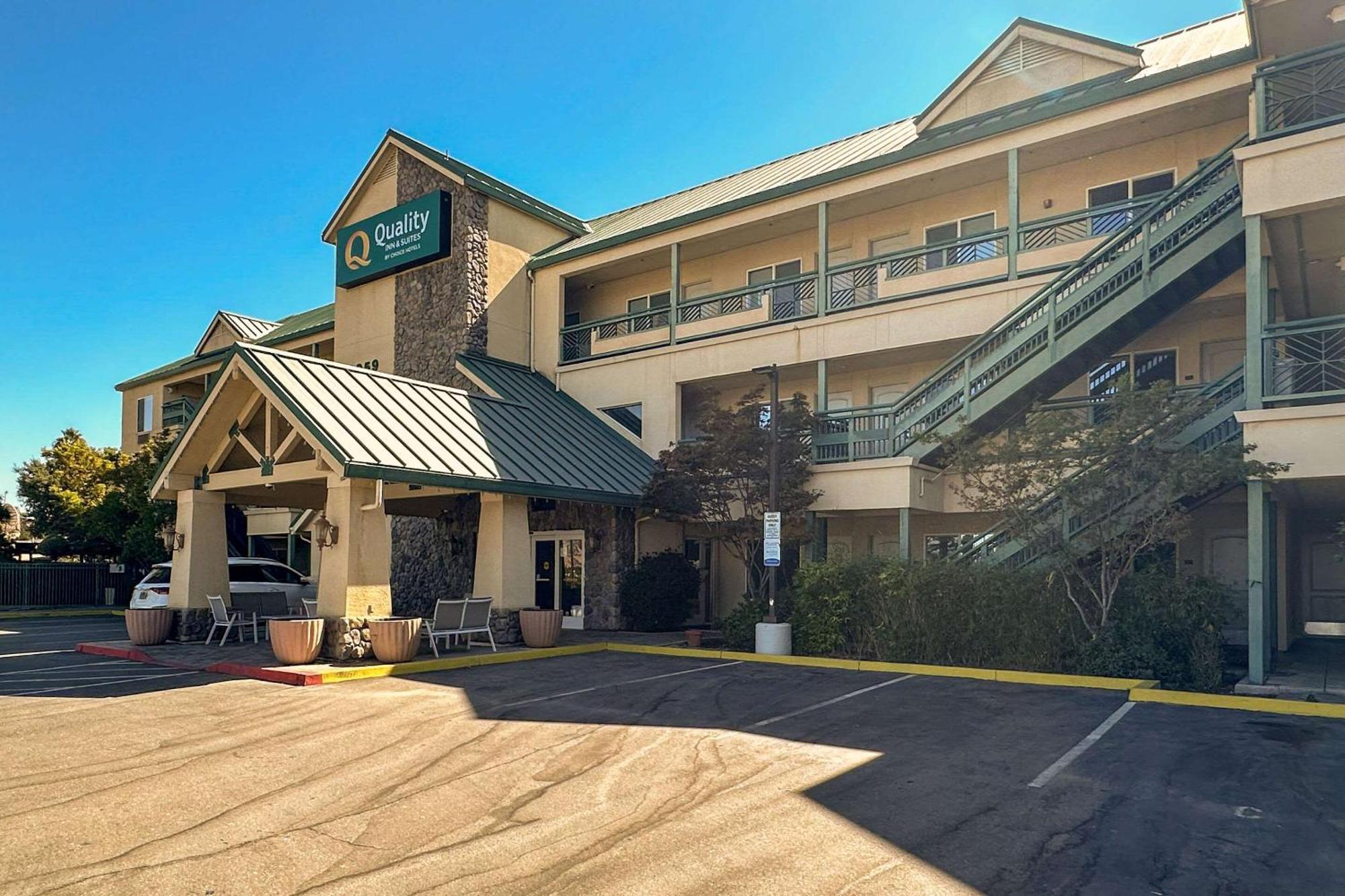 Quality Inn & Suites Livermore Wine Country Exteriér fotografie